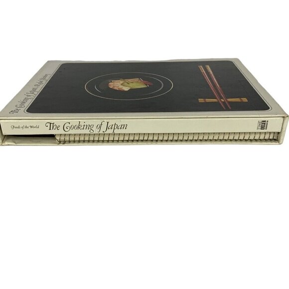 Time Life Foods of the World The Cooking of Japan Box Set of 2 Books Vtg 1969 - Picture 2 of 16